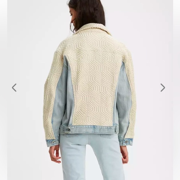 Vintage Levi’s Jean Jacket made in Italy - Picture 12 of 15